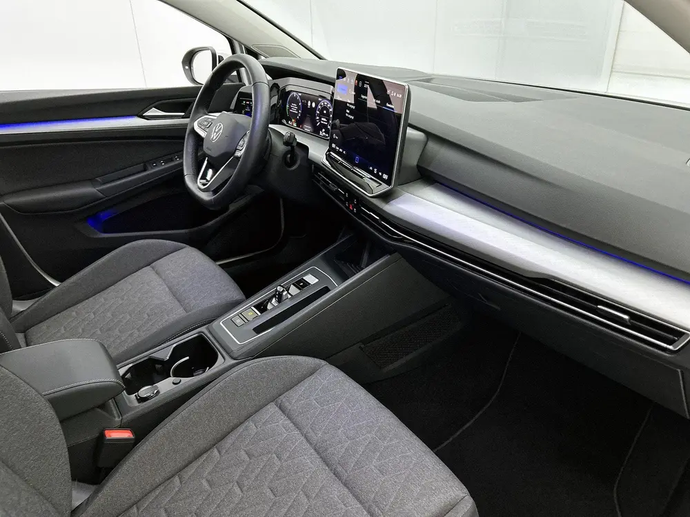 Volkswagen Golf 1.5 eHybrid Life Edition | Automaat | 360 gr uit 2025, foto 20
