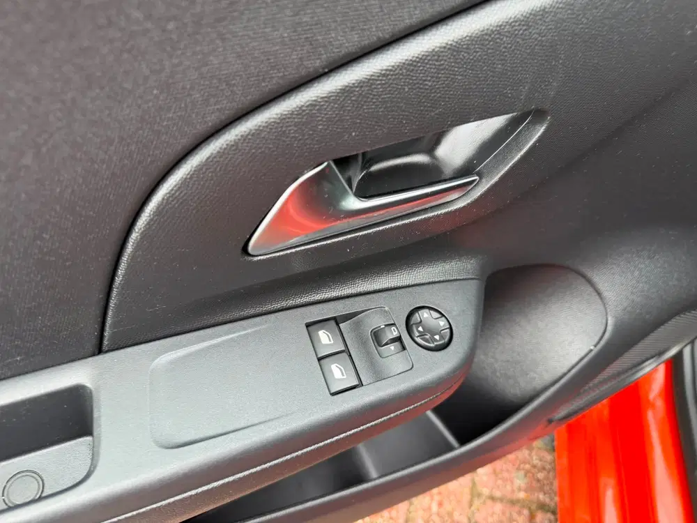 Opel Corsa 1.2 Airco uit 2023, foto 11
