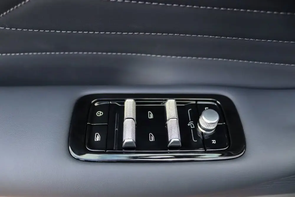 Geely Starray EM-i EM-I PRO PLUG-IN 83KM Elektrisch l 360 Cam uit 2026, foto 13