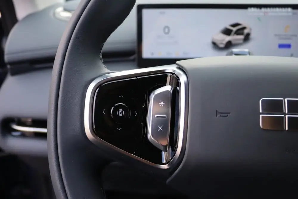 Geely Starray EM-i EM-I PRO PLUG-IN 83KM Elektrisch l 360 Cam uit 2026, foto 16