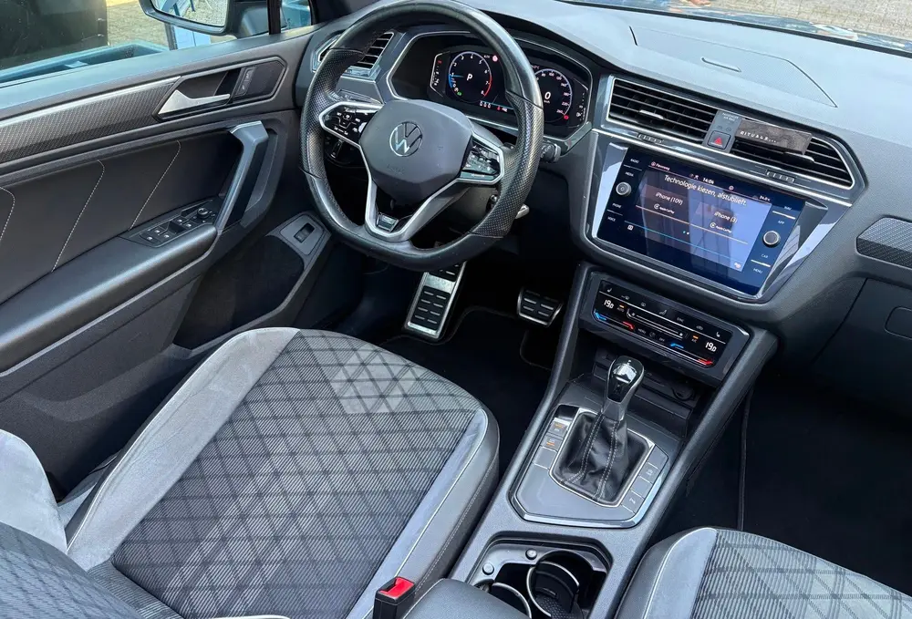 Volkswagen Tiguan 1.5 TSI 3x R-LINE/PANO/CARPLAY/CAMERA uit 2021, foto 20