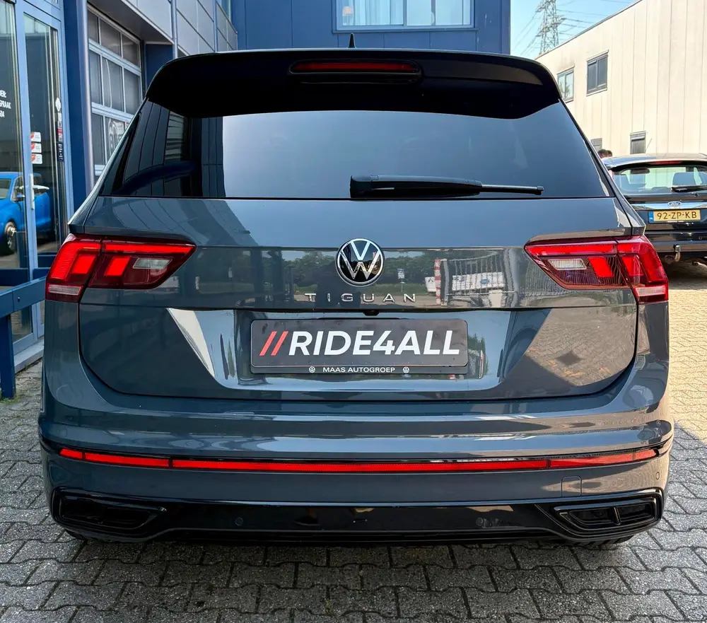 Volkswagen Tiguan 1.5 TSI 3x R-LINE/PANO/CARPLAY/CAMERA uit 2021, foto 9