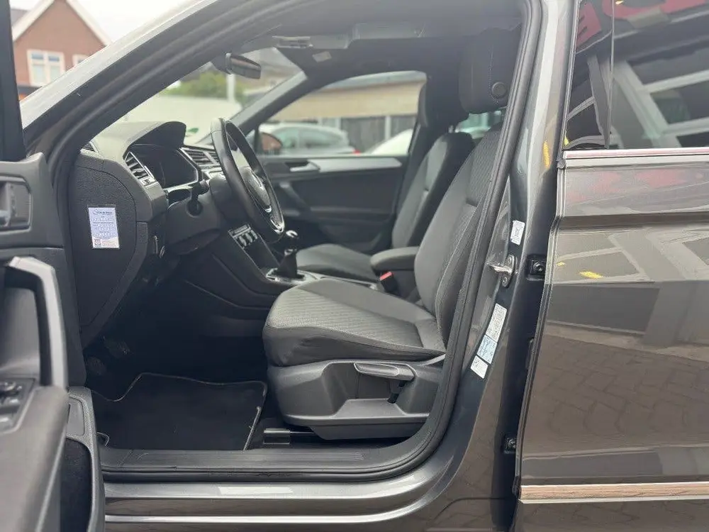 Volkswagen TIGUAN 1.5 TSI LIFE BNS / LPG G3 / NAVI / R-LINE uit 2020, foto 10