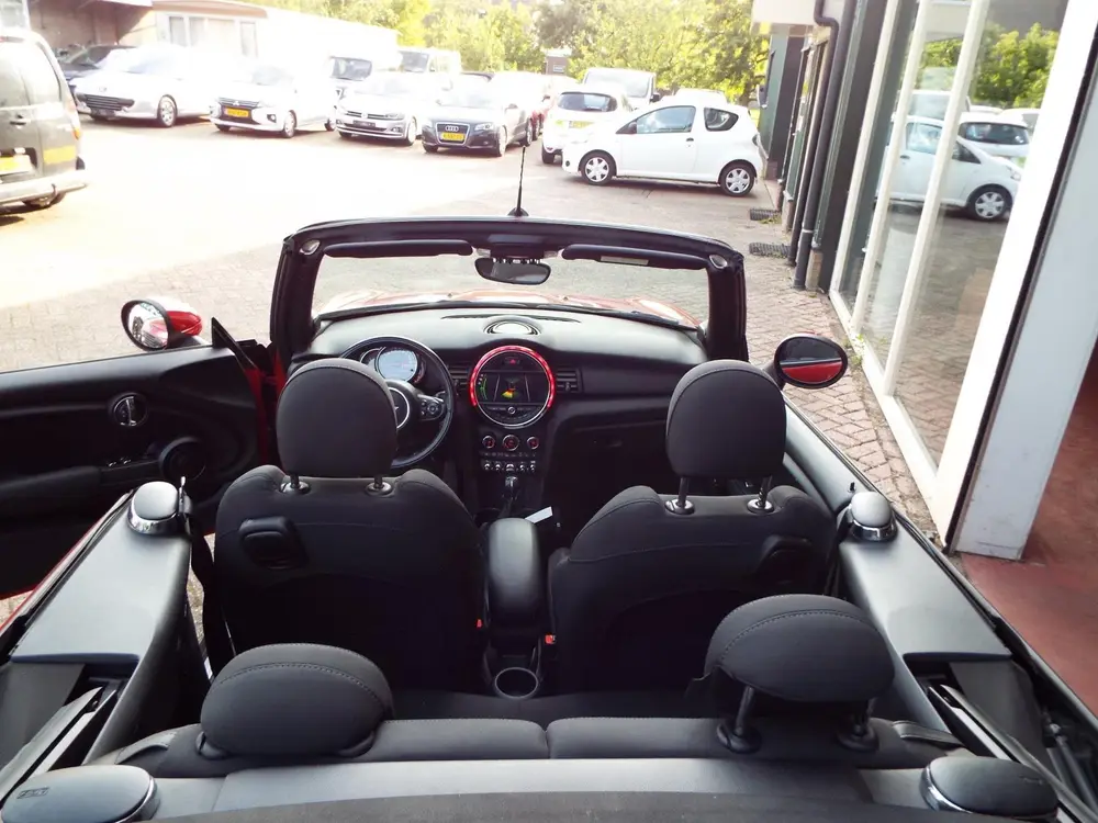 Mini Cabrio 1.5 One Chili CABRIO-STOELVERW-CLIMA-NL AUT uit 2019, foto 10