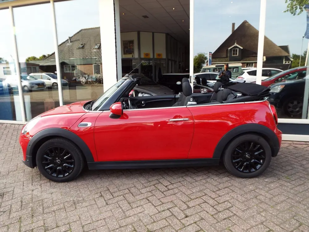 Mini Cabrio 1.5 One Chili CABRIO-STOELVERW-CLIMA-NL AUT uit 2019, foto 3