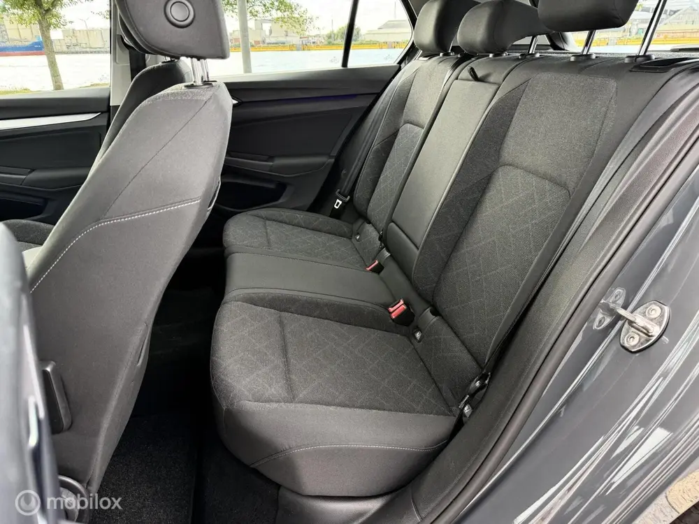 Volkswagen Golf 1.0 eTSI AUTOMAAT | Adaptieve cruise control uit 2021, foto 12