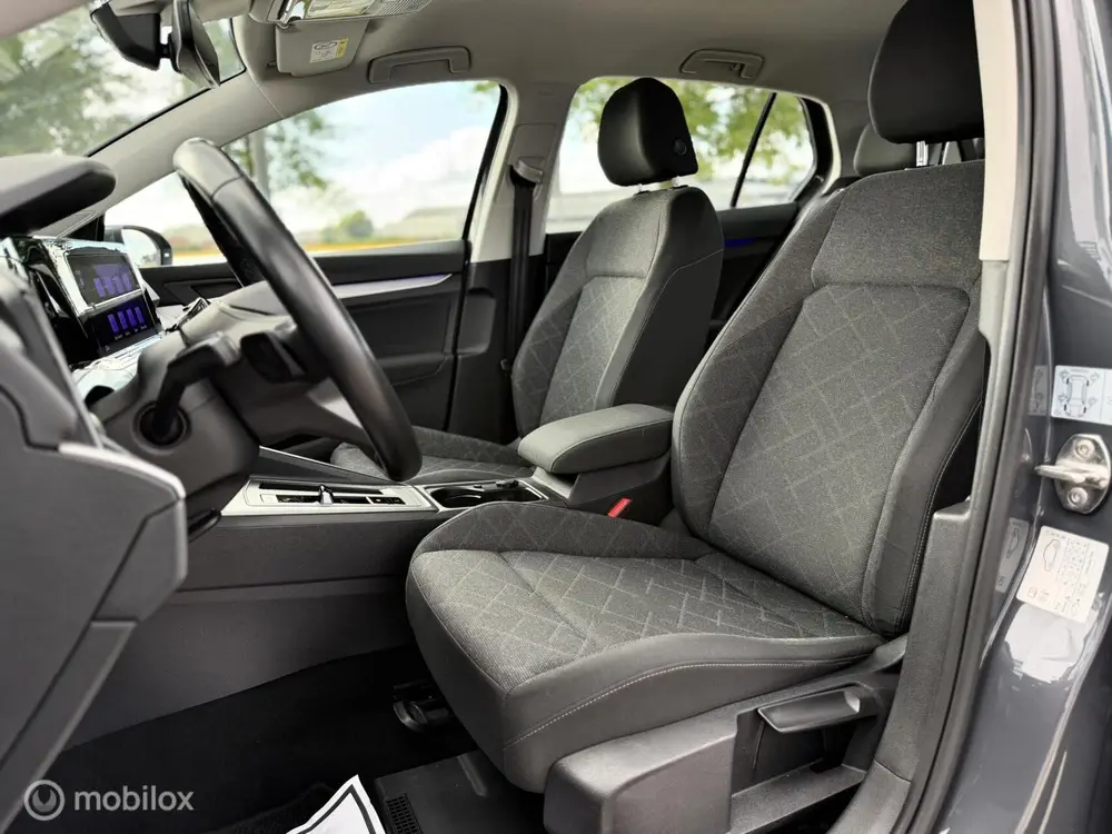 Volkswagen Golf 1.0 eTSI AUTOMAAT | Adaptieve cruise control uit 2021, foto 13