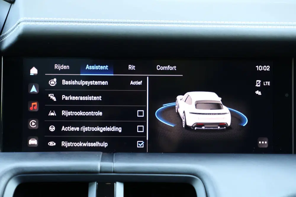 Porsche Taycan Turbo 93 kWh uit 2024, foto 13