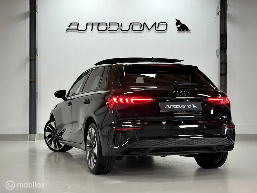 Audi A3 30 TFSI S edition uit 2021, foto 5