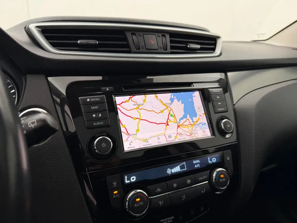 Nissan Qashqai 1.3 DIG-T N-Connecta | Trekhaak | Panodak | C uit 2019, foto 19