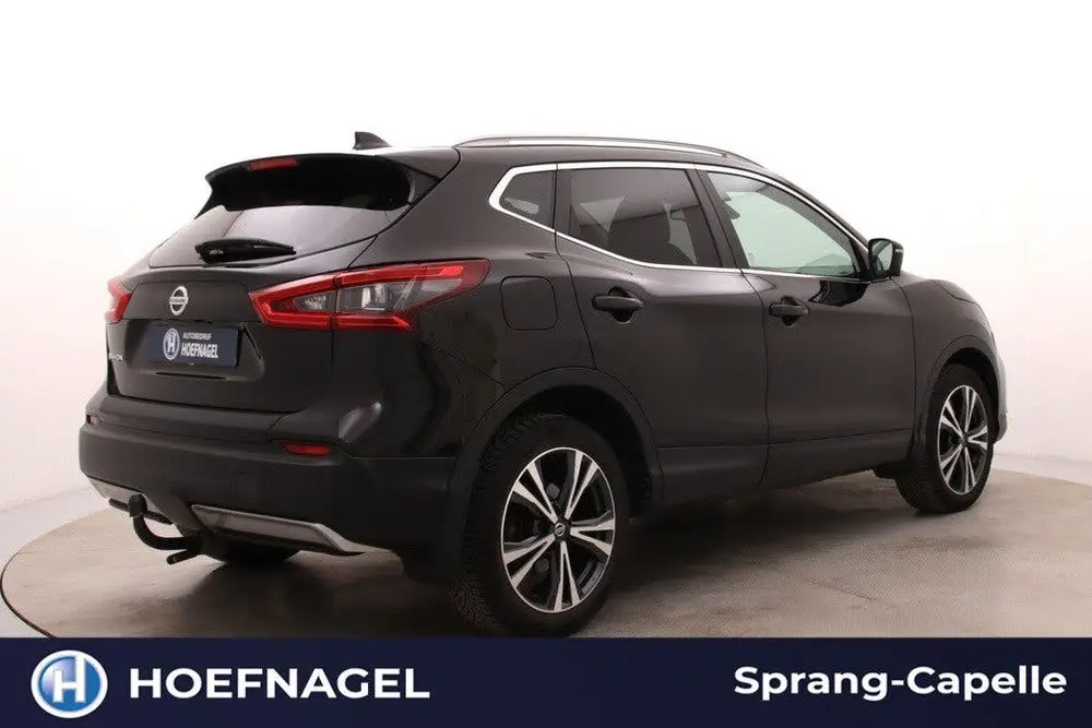 Nissan Qashqai 1.3 DIG-T N-Connecta | Trekhaak | Panodak | C uit 2019, foto 2