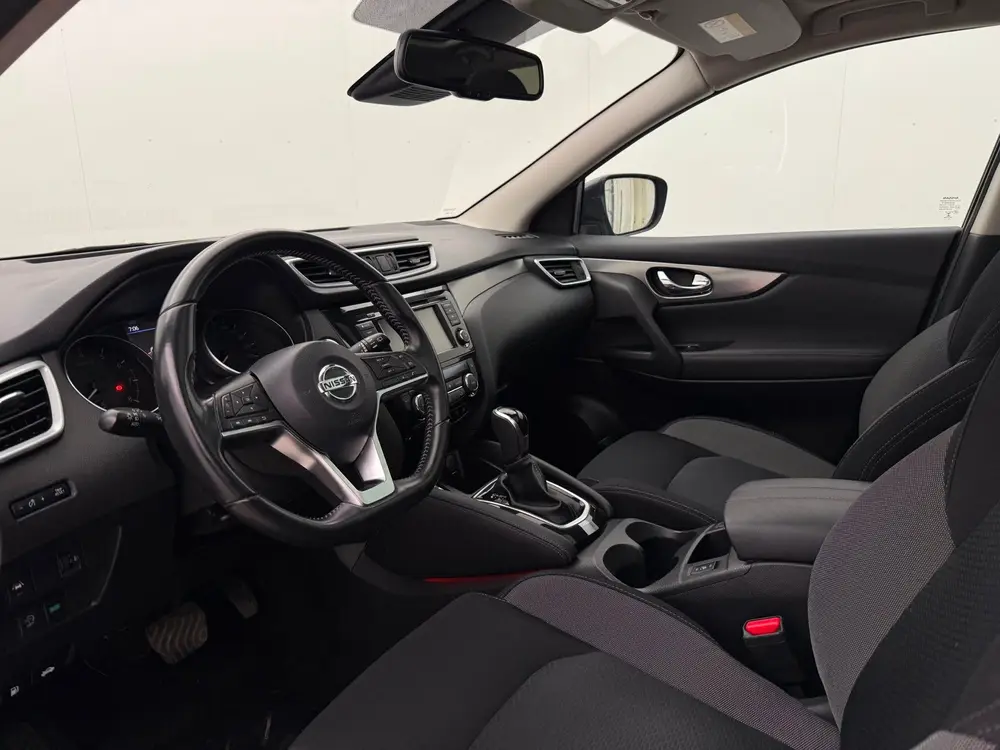 Nissan Qashqai 1.3 DIG-T N-Connecta | Trekhaak | Panodak | C uit 2019, foto 4