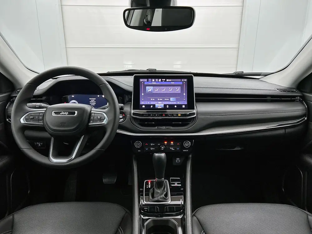 Jeep Compass 1.5T e-Hybrid Summit uit 2025, foto 4