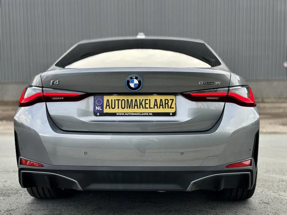 BMW i4 eDrive35 High Executive 70 kWh SPORT LINE uit 2023, foto 4