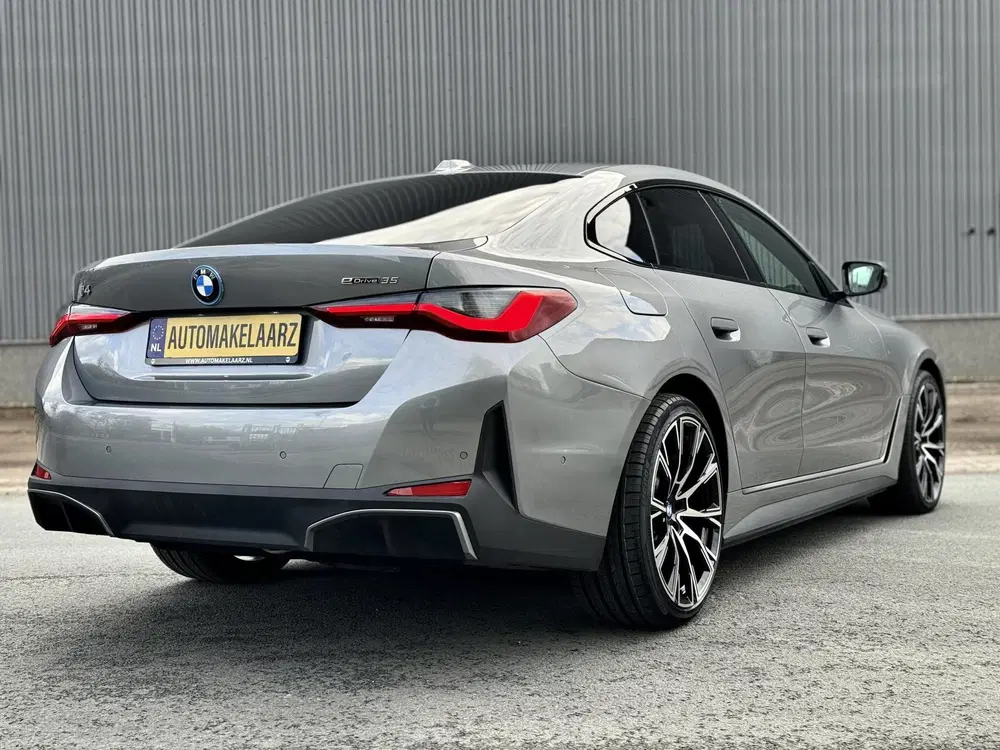 BMW i4 eDrive35 High Executive 70 kWh SPORT LINE uit 2023, foto 5