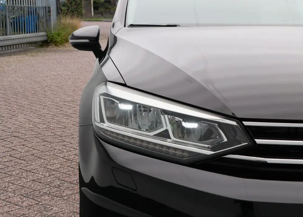 Volkswagen Touran 1.5 TSI R-Line | 7-persoons | NIEUWE MOTOR uit 2019, foto 12