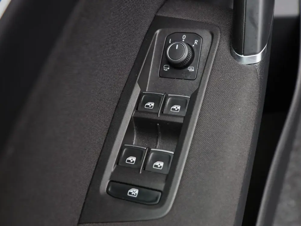 Volkswagen Touran 1.5 TSI R-Line | 7-persoons | NIEUWE MOTOR uit 2019, foto 15