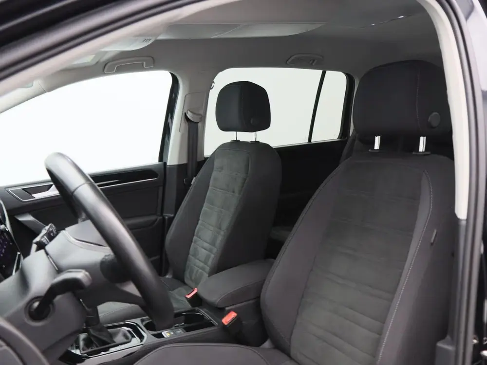 Volkswagen Touran 1.5 TSI R-Line | 7-persoons | NIEUWE MOTOR uit 2019, foto 6