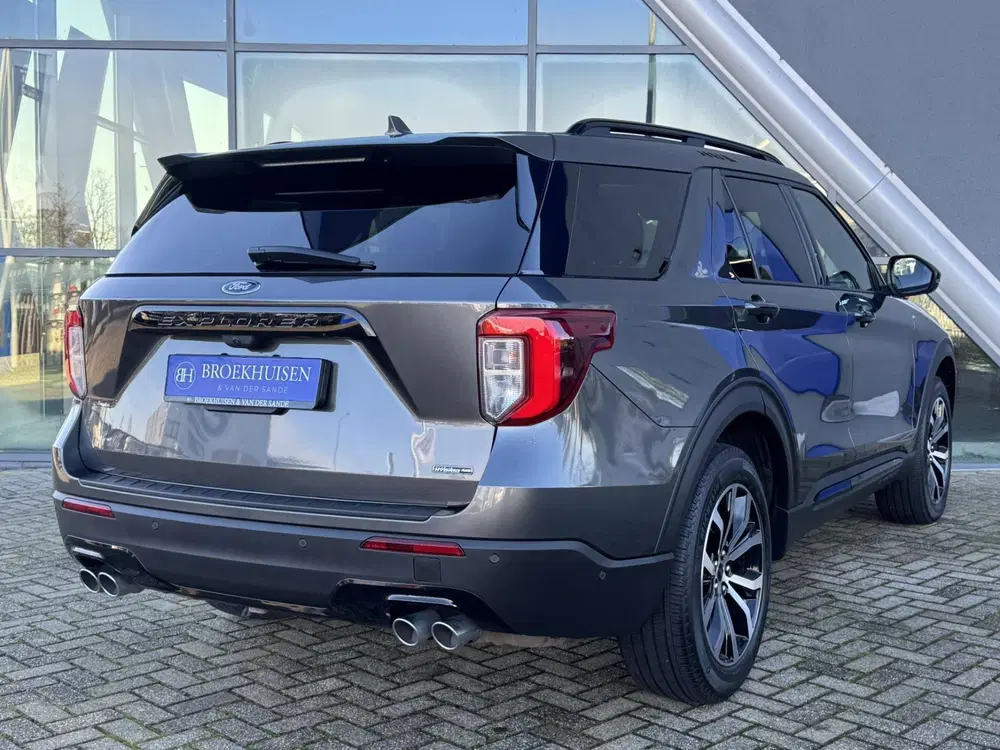 Ford Explorer 3.0 V6 EcoBoost PHEV ST-Line 457pk Panoram uit 2021, foto 2