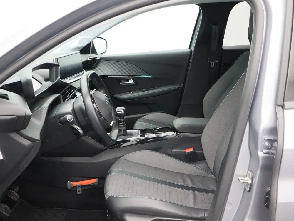 Peugeot 208 1.2 PureTech Allure Pack uit 2021, foto 5