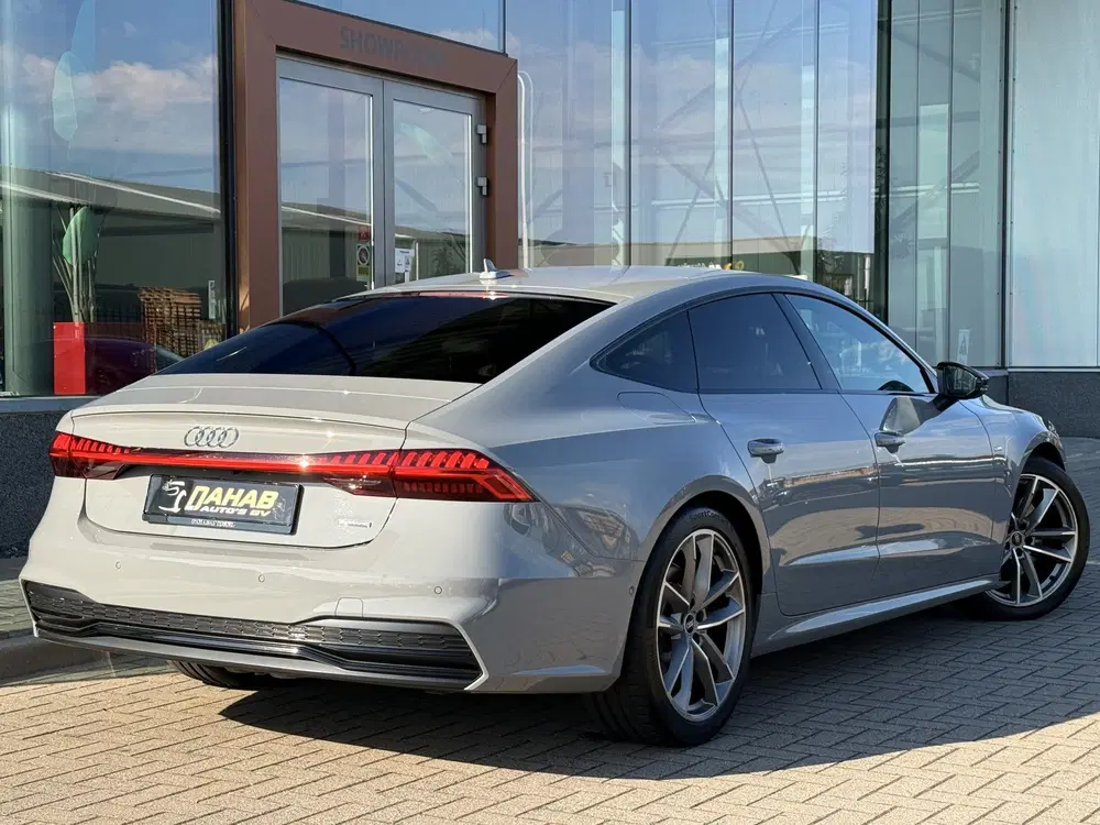 Audi A7 55 TFSI e quattro Pro Line Plus S-line uit 2021, foto 8