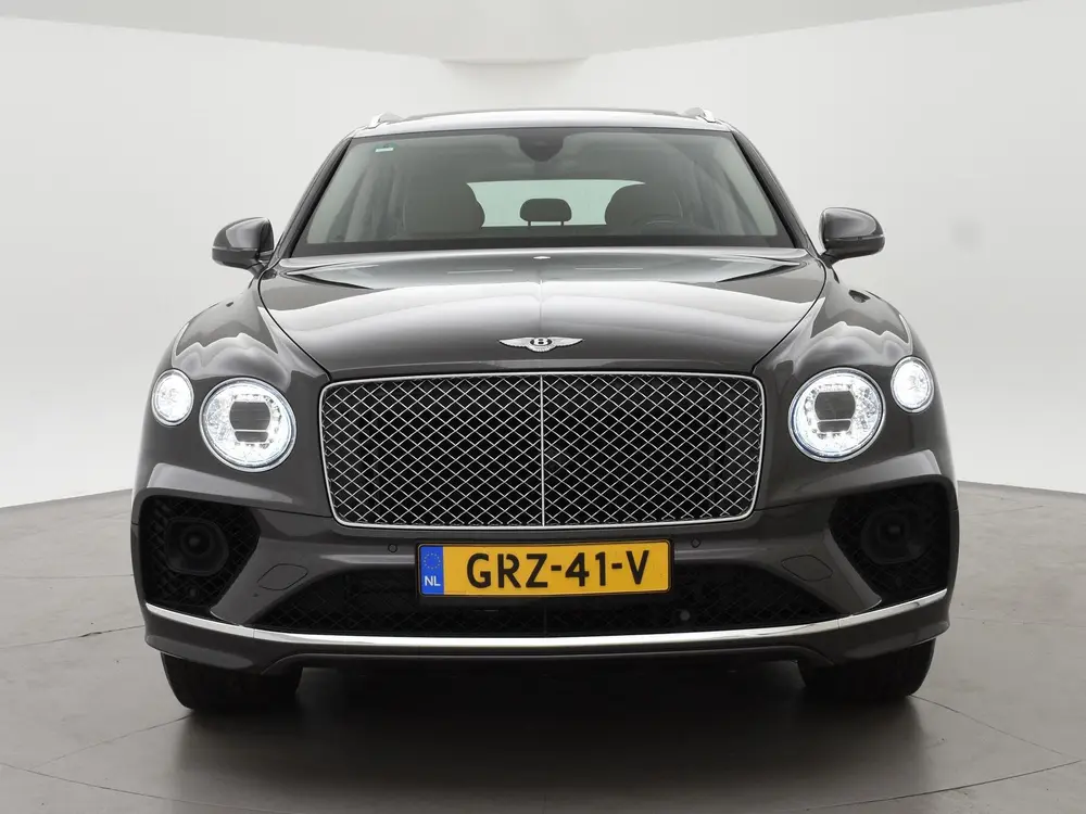 Bentley Bentayga 4.0 V8 550 PK 1e EIGENAAR *30.095 KM* + TOU uit 2022, foto 8