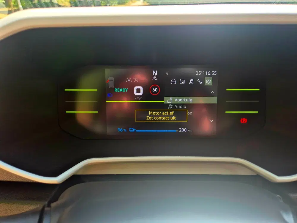 Dacia Spring Expression 45 26.8 kWh uit 2025, foto 12