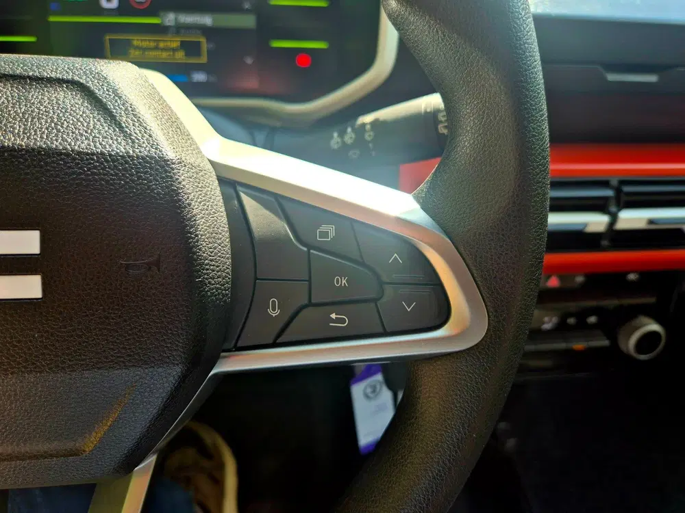 Dacia Spring Expression 45 26.8 kWh uit 2025, foto 15