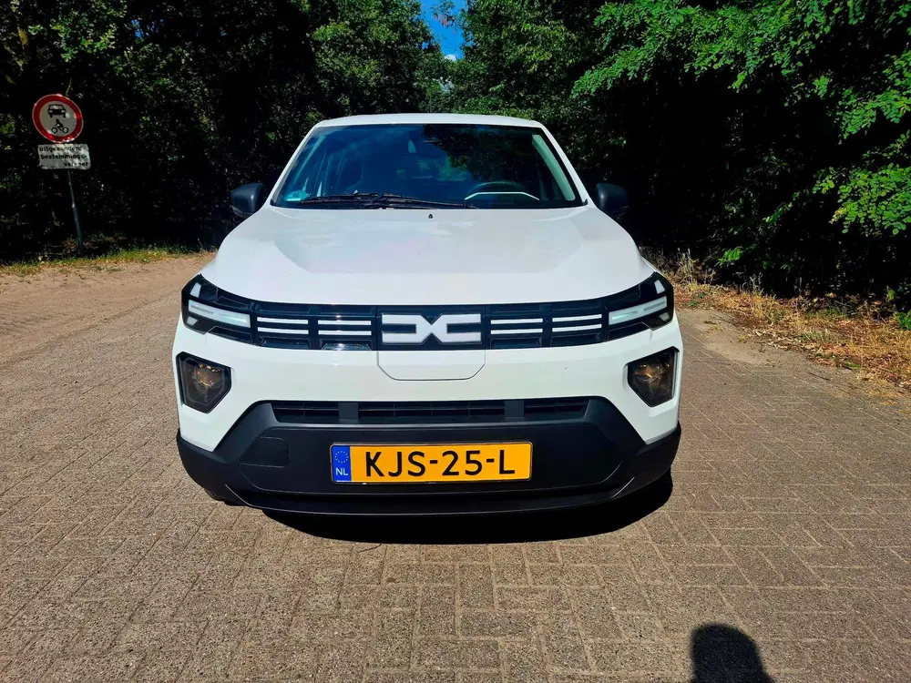 Dacia Spring Expression 45 26.8 kWh uit 2025, foto 5