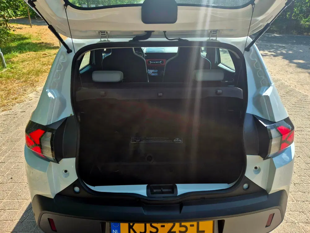 Dacia Spring Expression 45 26.8 kWh uit 2025, foto 7