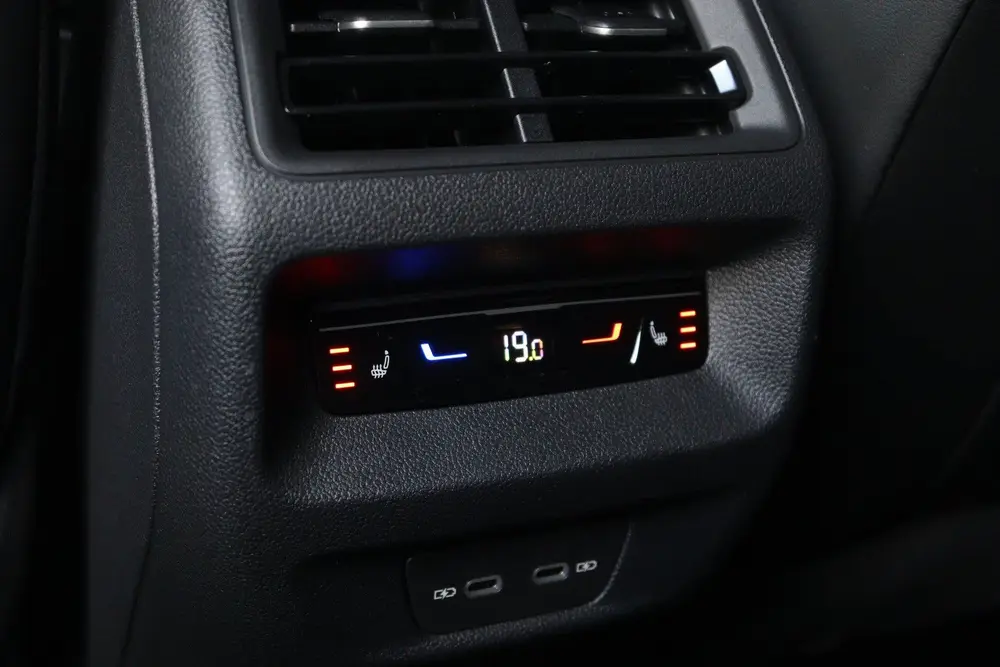 Volkswagen Tayron 1.5 eHybrid R-Line | Trekhaak | 360 Camera uit 2025, foto 17