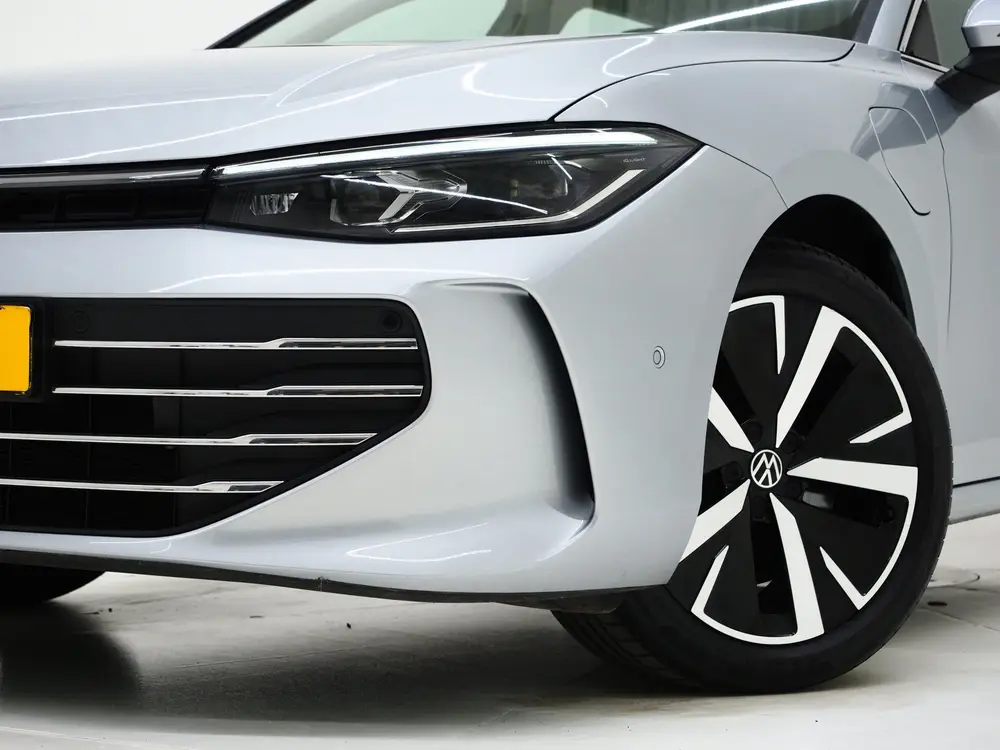 Volkswagen Passat Variant 1.5 eHybrid 204PK | Leder/Alcantar uit 2025, foto 6