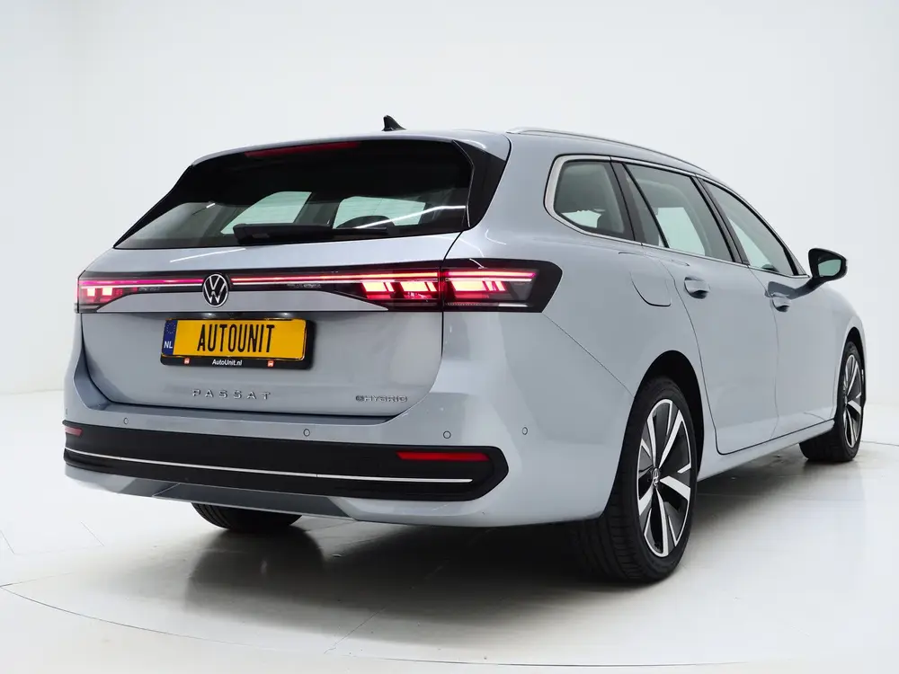 Volkswagen Passat Variant 1.5 eHybrid 204PK | Leder/Alcantar uit 2025, foto 9
