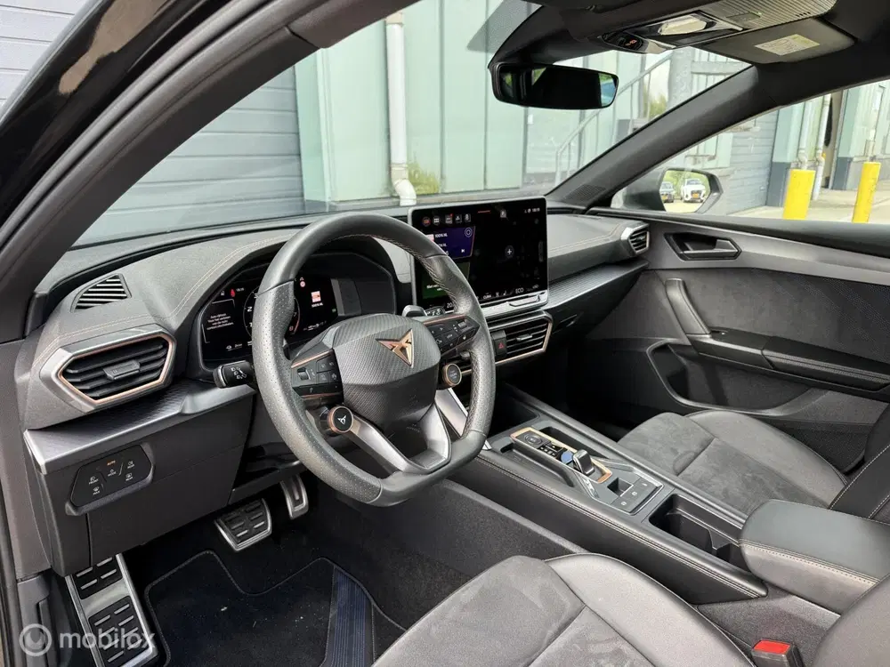 Cupra Leon 1.5 TSI e-Hybrid VZ Performance 272PK uit 2024, foto 13