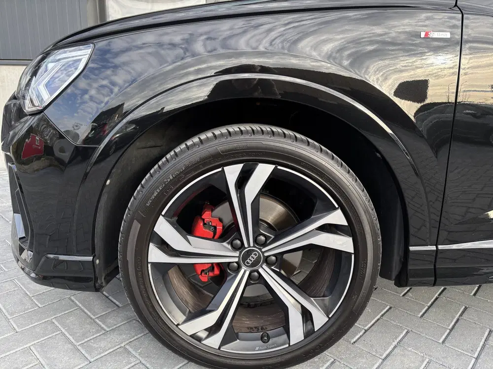 Audi Q3 35 TFSI S-Line Black Pano (bj 2022) uit 2022, foto 10