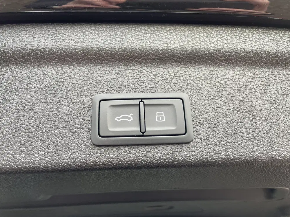 Audi Q3 35 TFSI S-Line Black Pano (bj 2022) uit 2022, foto 15