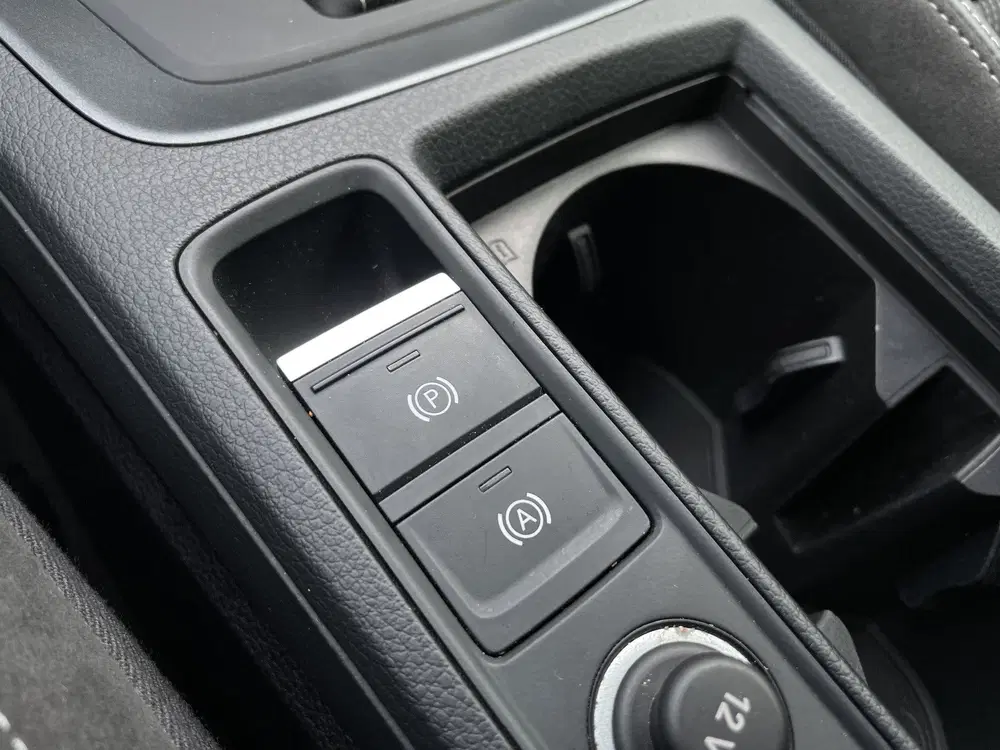 Audi Q3 35 TFSI S-Line Black Pano (bj 2022) uit 2022, foto 16