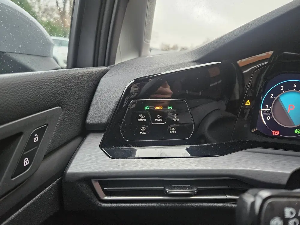 Volkswagen Golf 1.5 eTSI Style (bj 2020, automaat) uit 2020, foto 16
