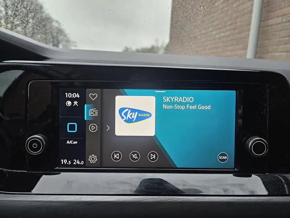 Volkswagen Golf 1.5 eTSI Style (bj 2020, automaat) uit 2020, foto 9