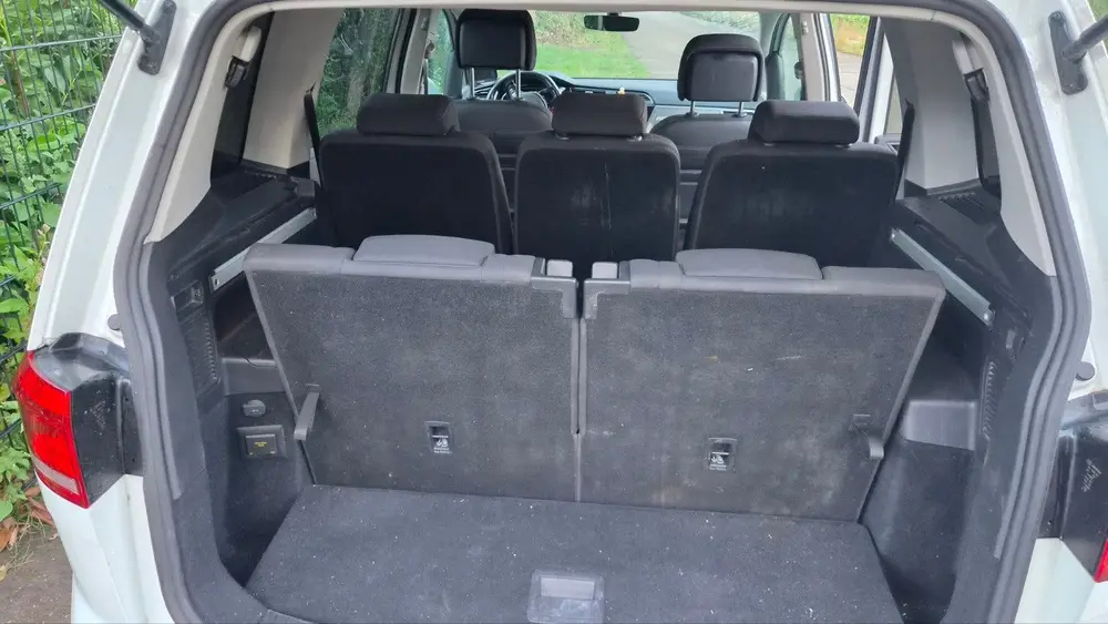 Volkswagen Touran 2.0 TDI 150pk DSG 2020 Wit uit 2020, foto 19