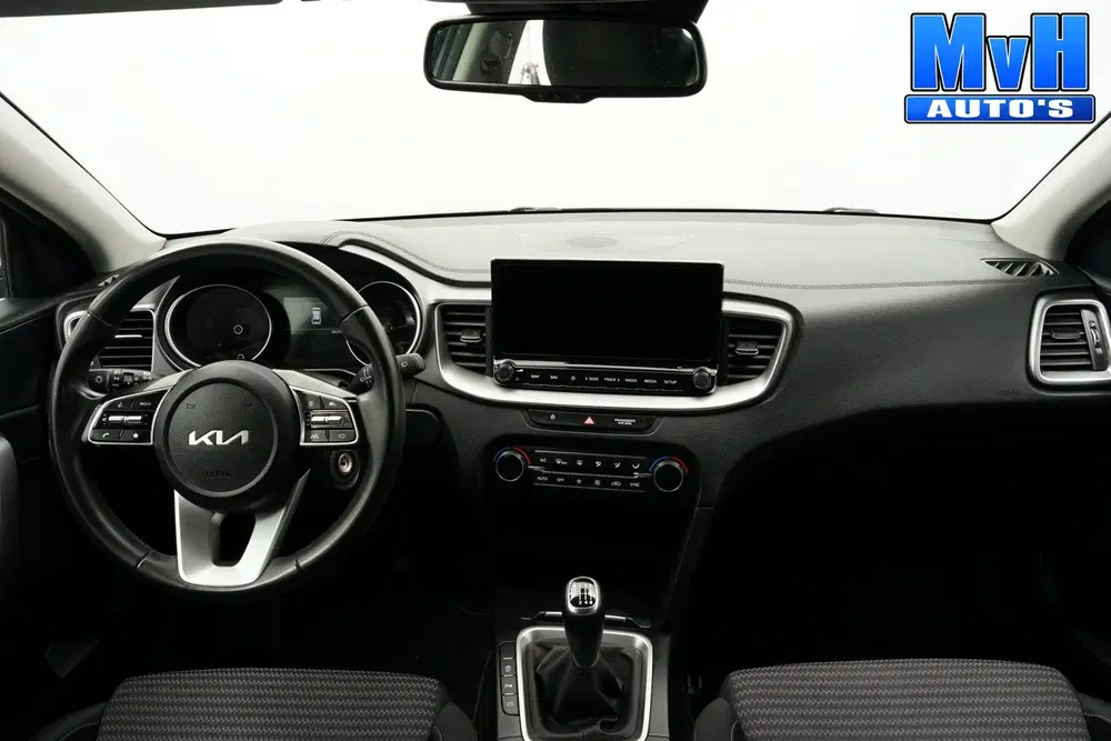 Kia Ceed 1.0 T-GDi DynamicLine uit 2021, foto 2
