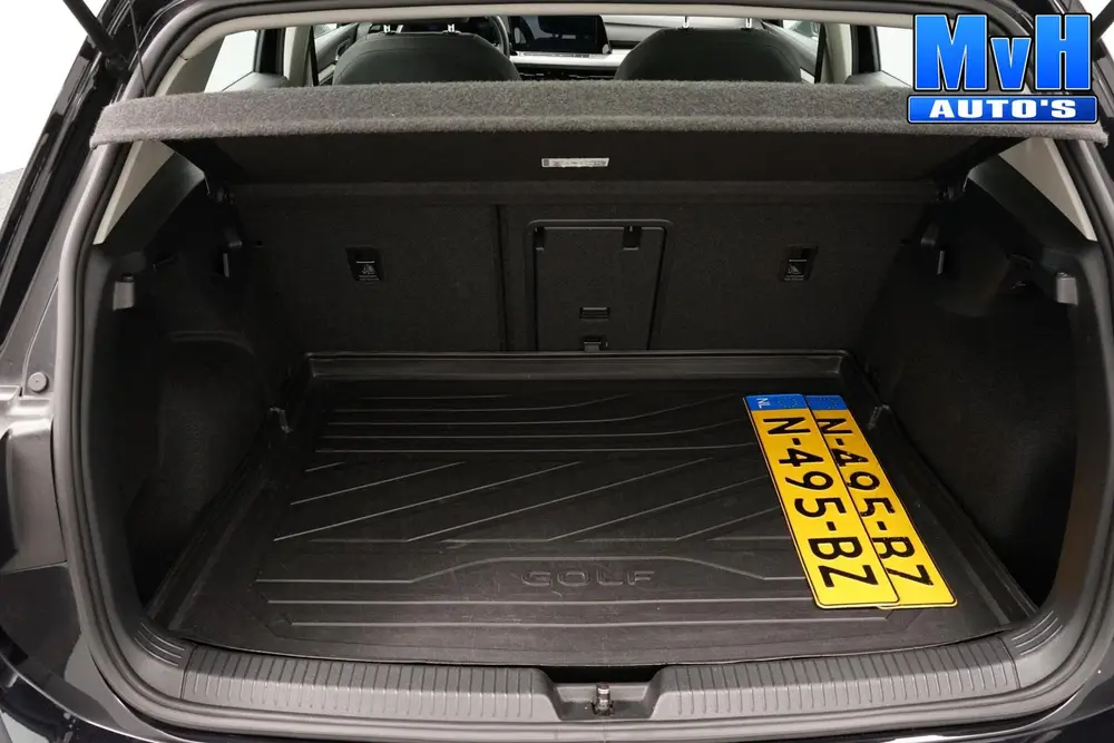 Volkswagen Golf 1.5 TSI Life Business|STOEL/STUUR.VERW|TREKH uit 2021, foto 19