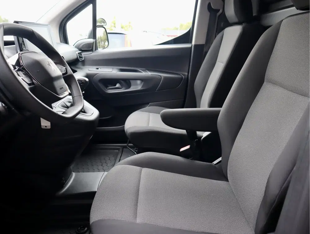 Peugeot Partner HDI 102PK MARGE-BTW VRIJ AIRCO CRUISE uit 2022, foto 4