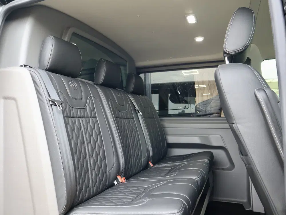Volkswagen Transporter 2.0 TDI BULLI 150PK DSG LUXE DUBBELE uit 2024, foto 19