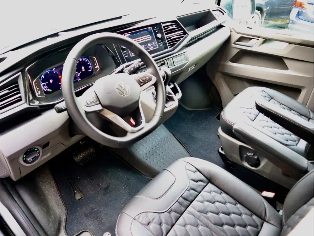 Volkswagen Transporter 2.0 TDI BULLI 150PK DSG LUXE DUBBELE uit 2024, foto 2