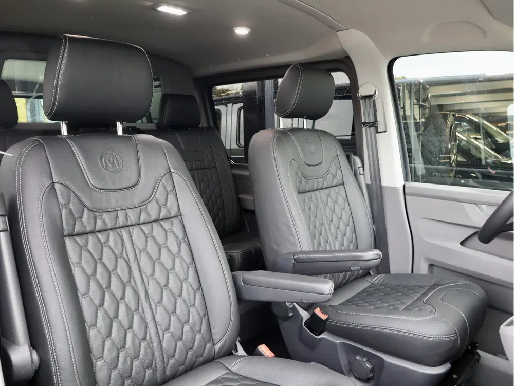 Volkswagen Transporter 2.0 TDI BULLI 150PK DSG LUXE DUBBELE uit 2024, foto 20