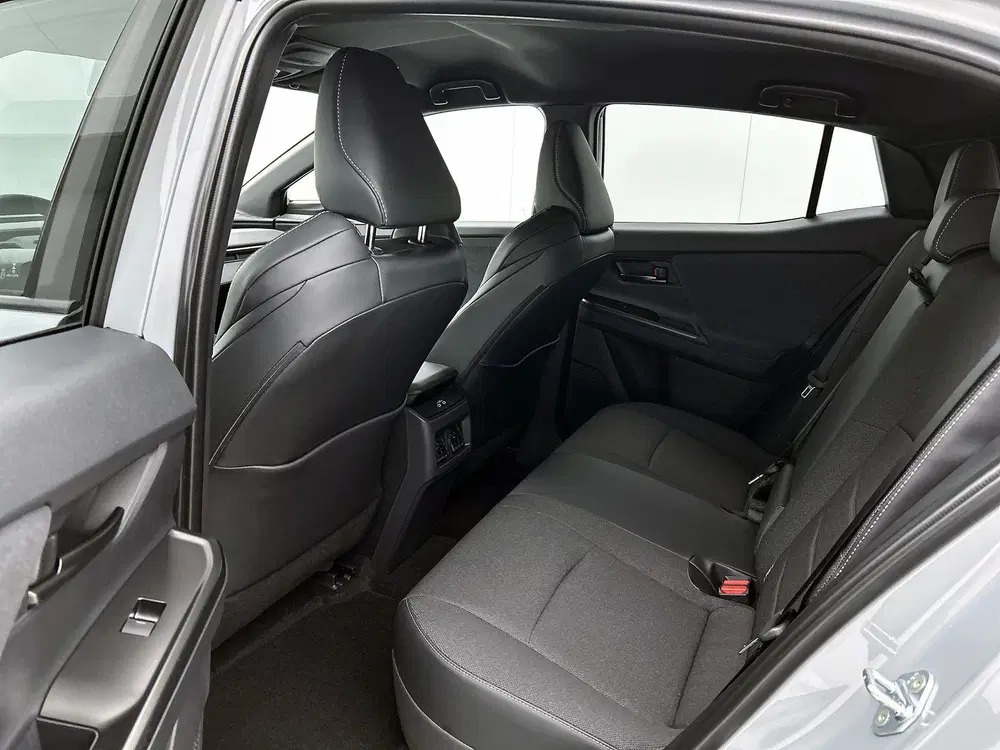 Toyota C-HR First Edition 77 kWh *EV-Deal* uit 2026, foto 17
