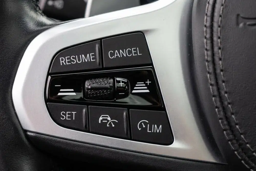 BMW X5 xDrive45e M Sport Pano l Luchtvering l Mem uit 2021, foto 19