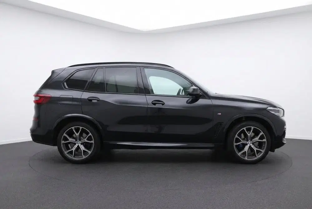 BMW X5 xDrive45e M Sport Pano l Luchtvering l Mem uit 2021, foto 5
