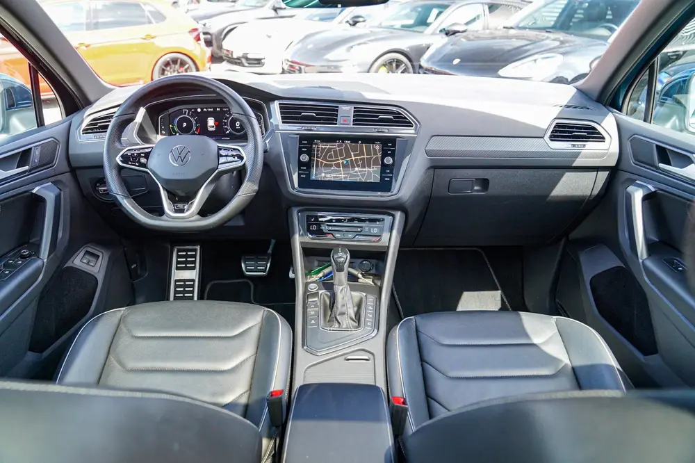 Volkswagen TIGUAN 1.4 TSI eHybrid R-Line Business+ | 360 Cam uit 2021, foto 2